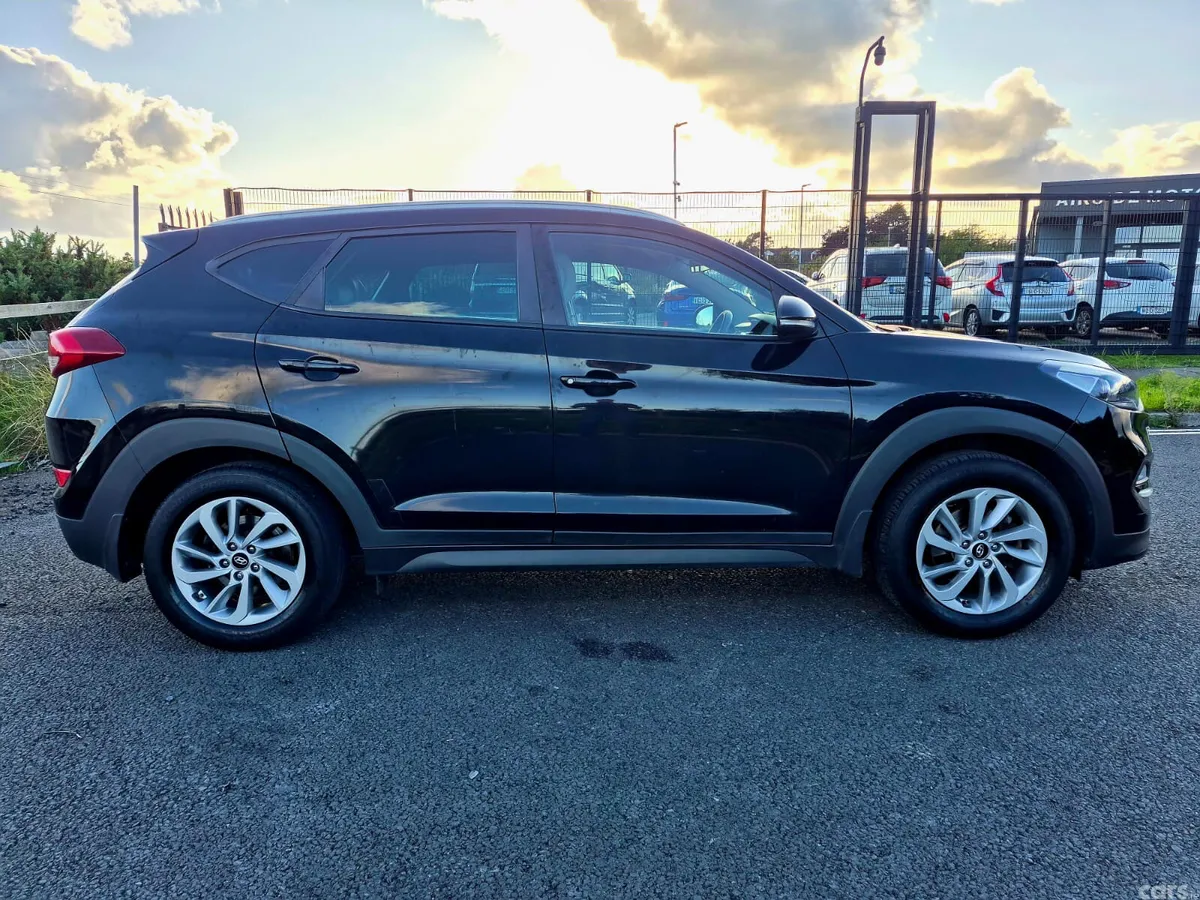 Hyundai Tucson SUV, Diesel, 2016, Black