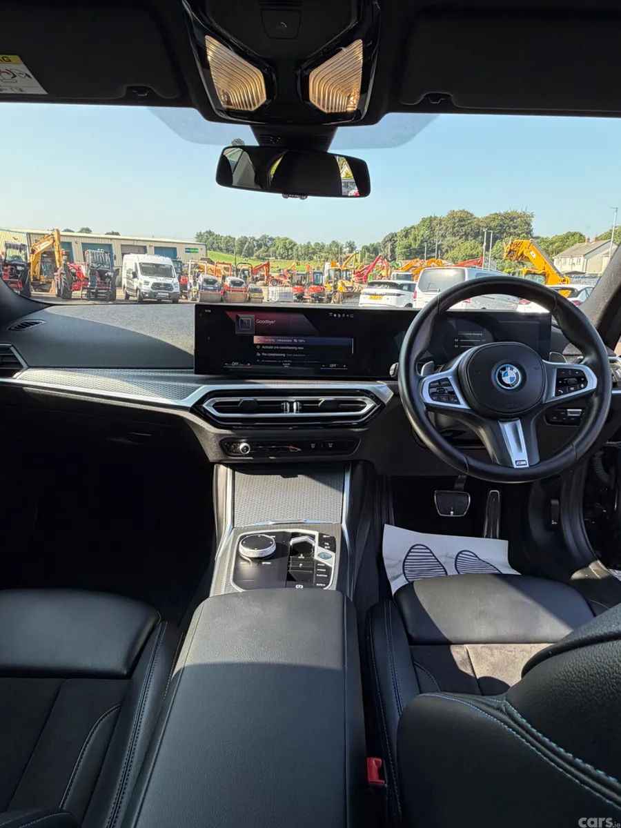 BMW 3-Series Saloon, Petrol Hybrid, 2023, Black