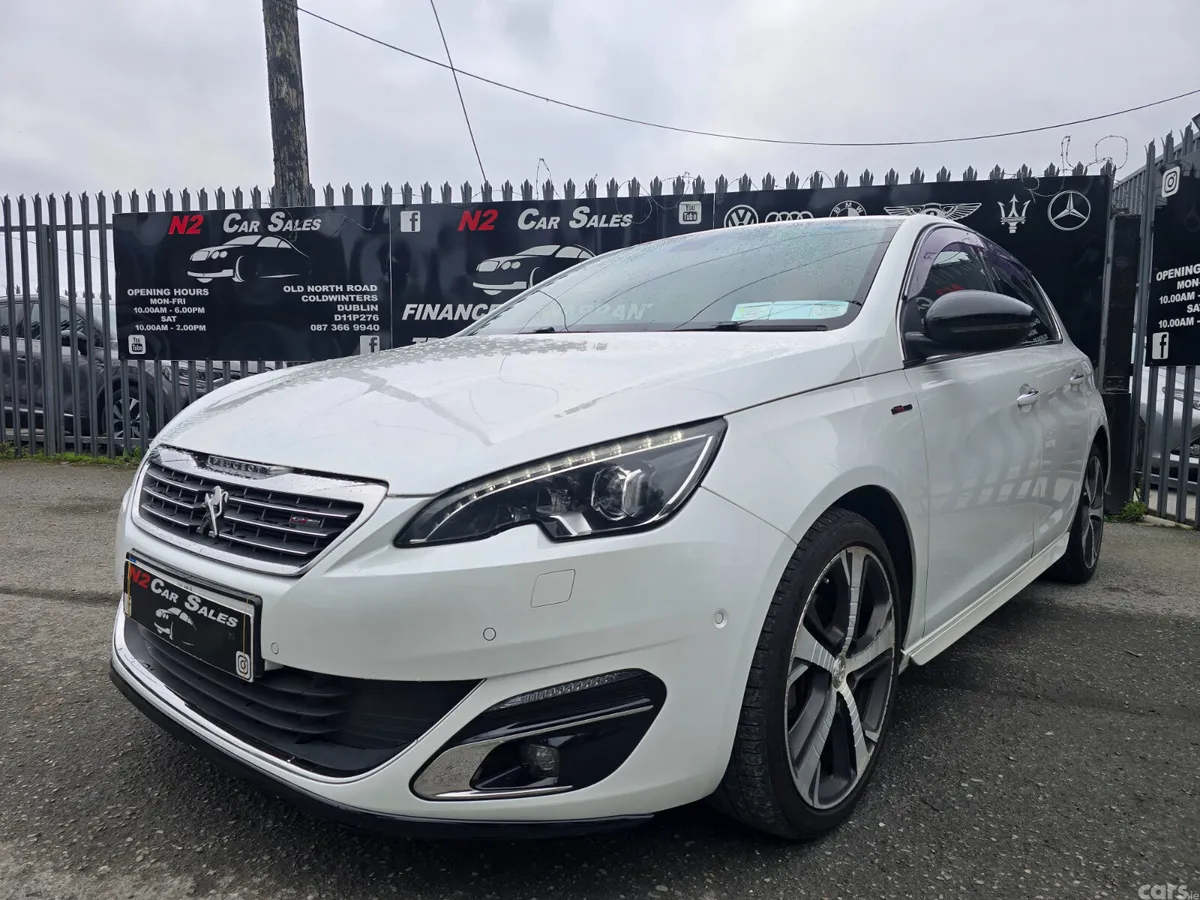 Peugeot 308 Hatchback, Petrol, 2017, White
