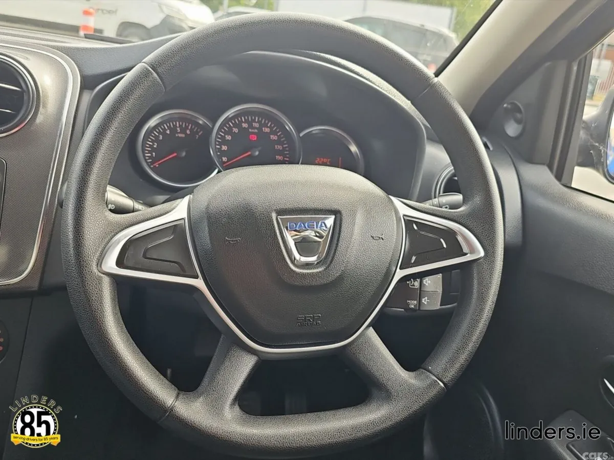Dacia Sandero Stepway Hatchback, Diesel, 2021, Blue