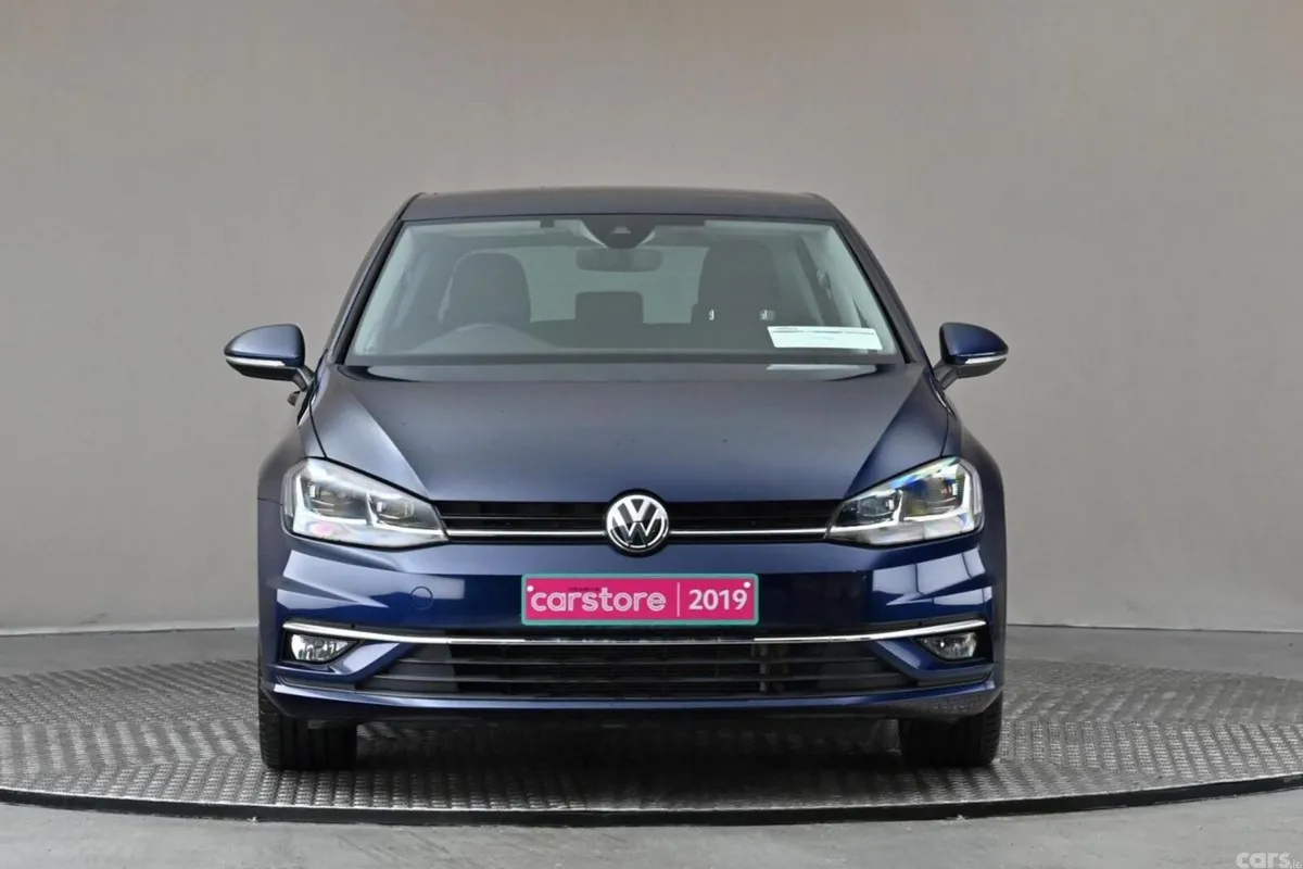 Volkswagen Golf Hatchback, Petrol, 2019, Blue
