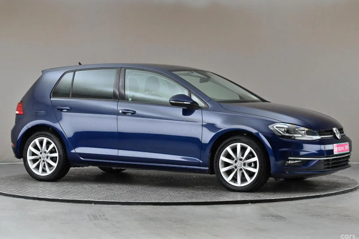Volkswagen Golf Hatchback, Petrol, 2019, Blue