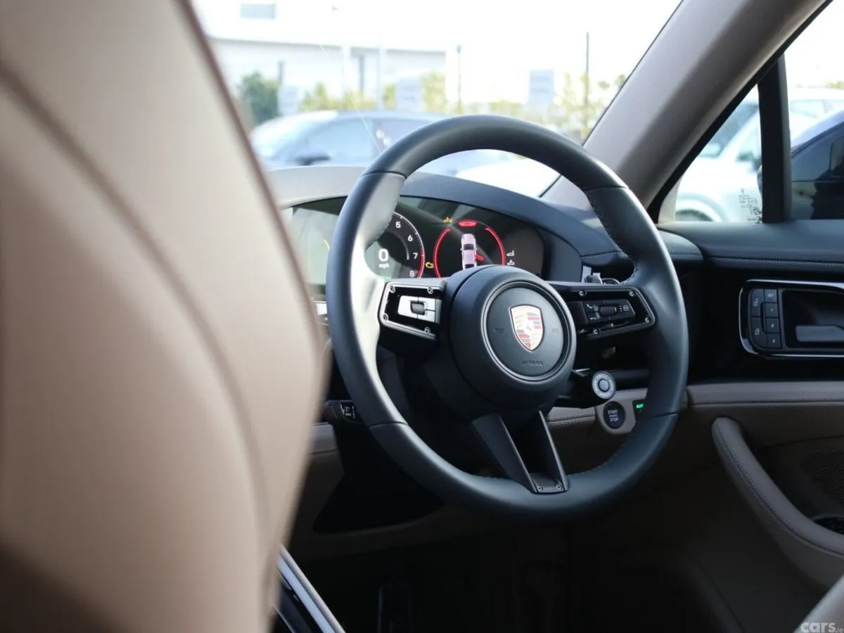 Porsche Panamera Saloon, Petrol Plug-in Hybrid, 2026, Blue