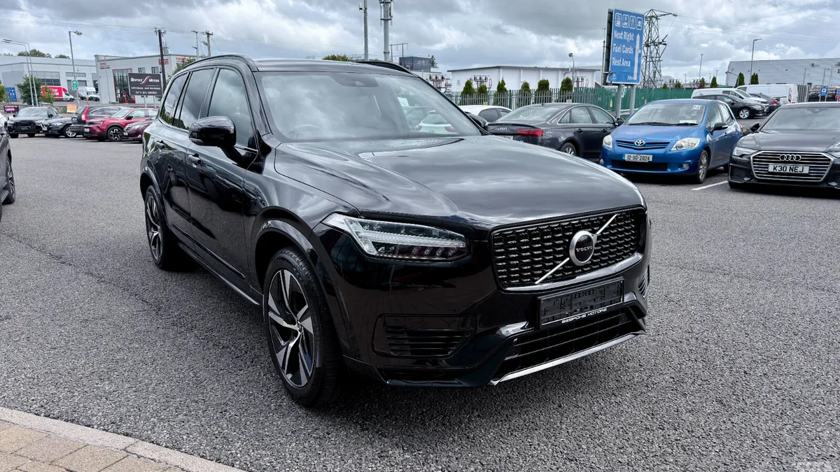 Volvo XC90 SUV, Petrol Plug-in Hybrid, 2020, Black