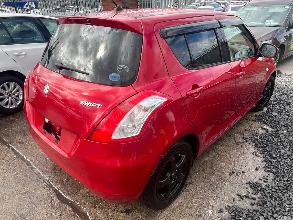 Suzuki Swift Hatchback, Petrol Hybrid, 2016, Red