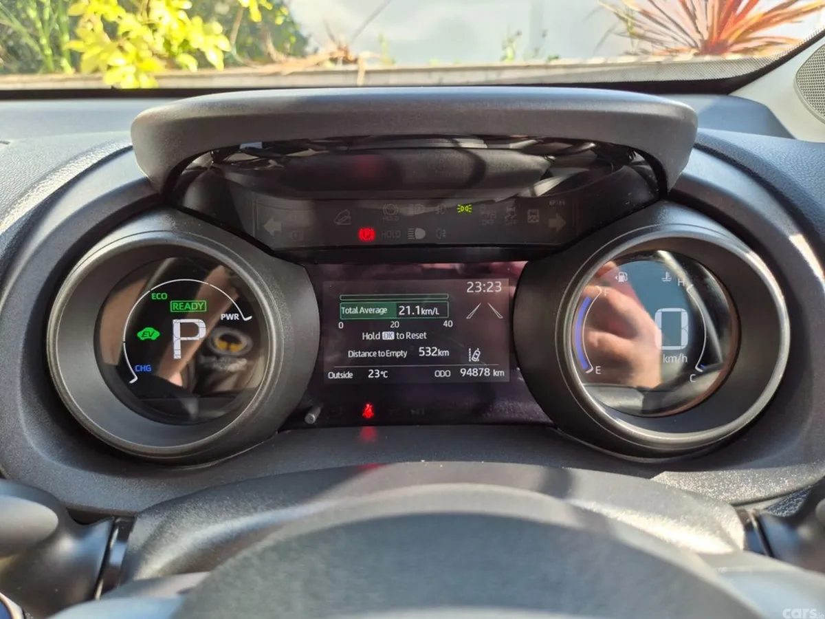 Toyota Yaris Cross SUV, Petrol Hybrid, 2023, Black