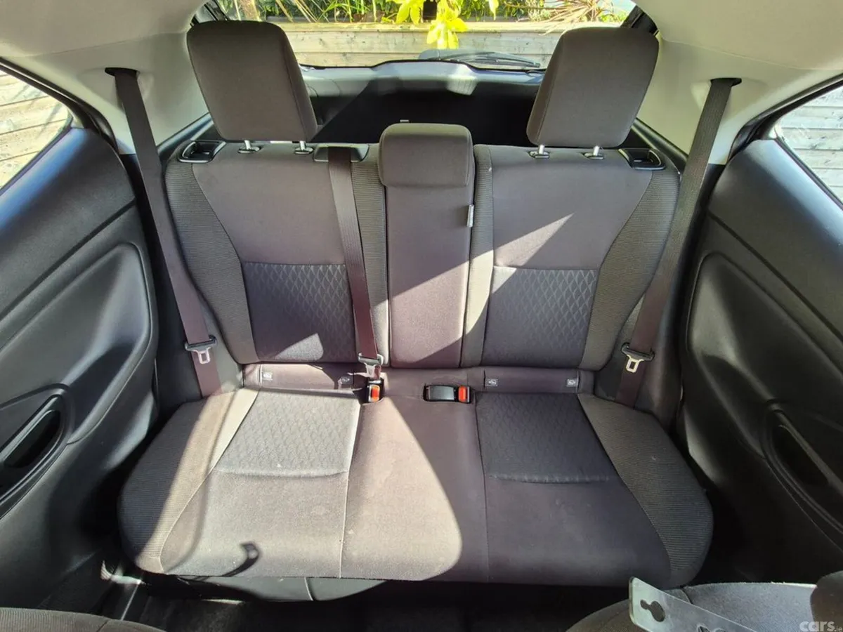 Toyota Yaris Cross SUV, Petrol Hybrid, 2023, Black