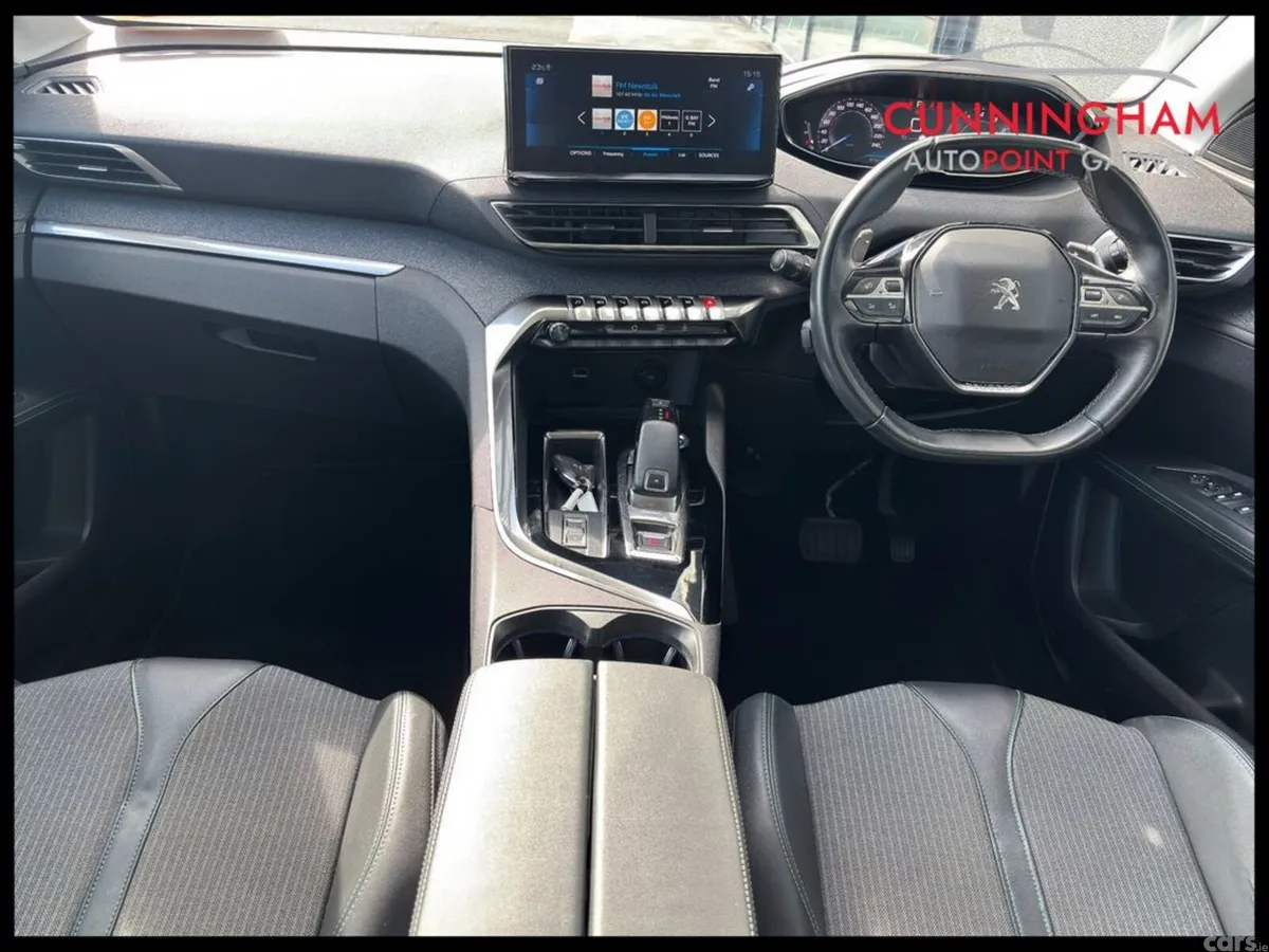Peugeot 3008 MPV, Petrol, 2021, Grey