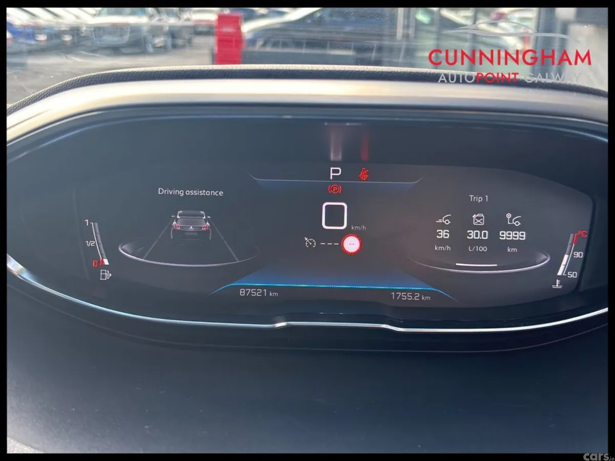 Peugeot 3008 MPV, Petrol, 2021, Grey