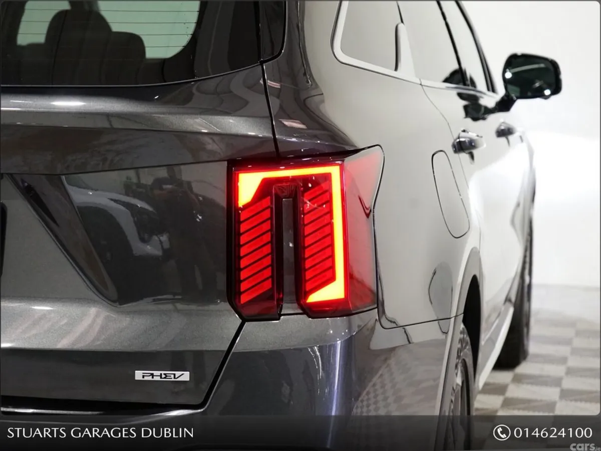 Kia Sorento MPV, Petrol Plug-in Hybrid, 2026, Grey