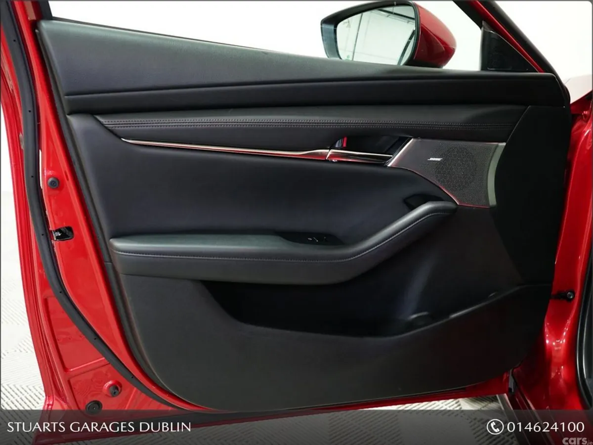 Mazda Mazda3 Saloon, Diesel, 2021, Red