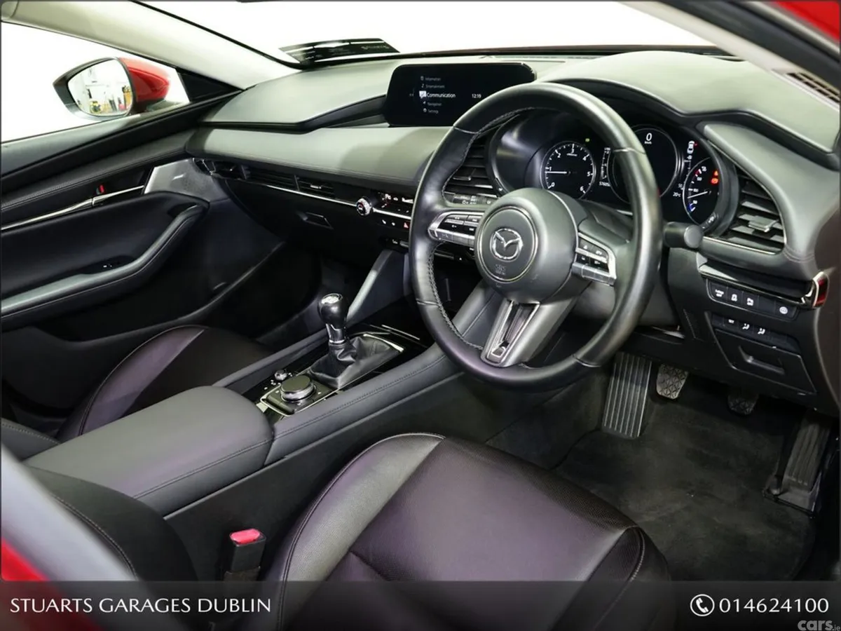 Mazda Mazda3 Saloon, Diesel, 2021, Red