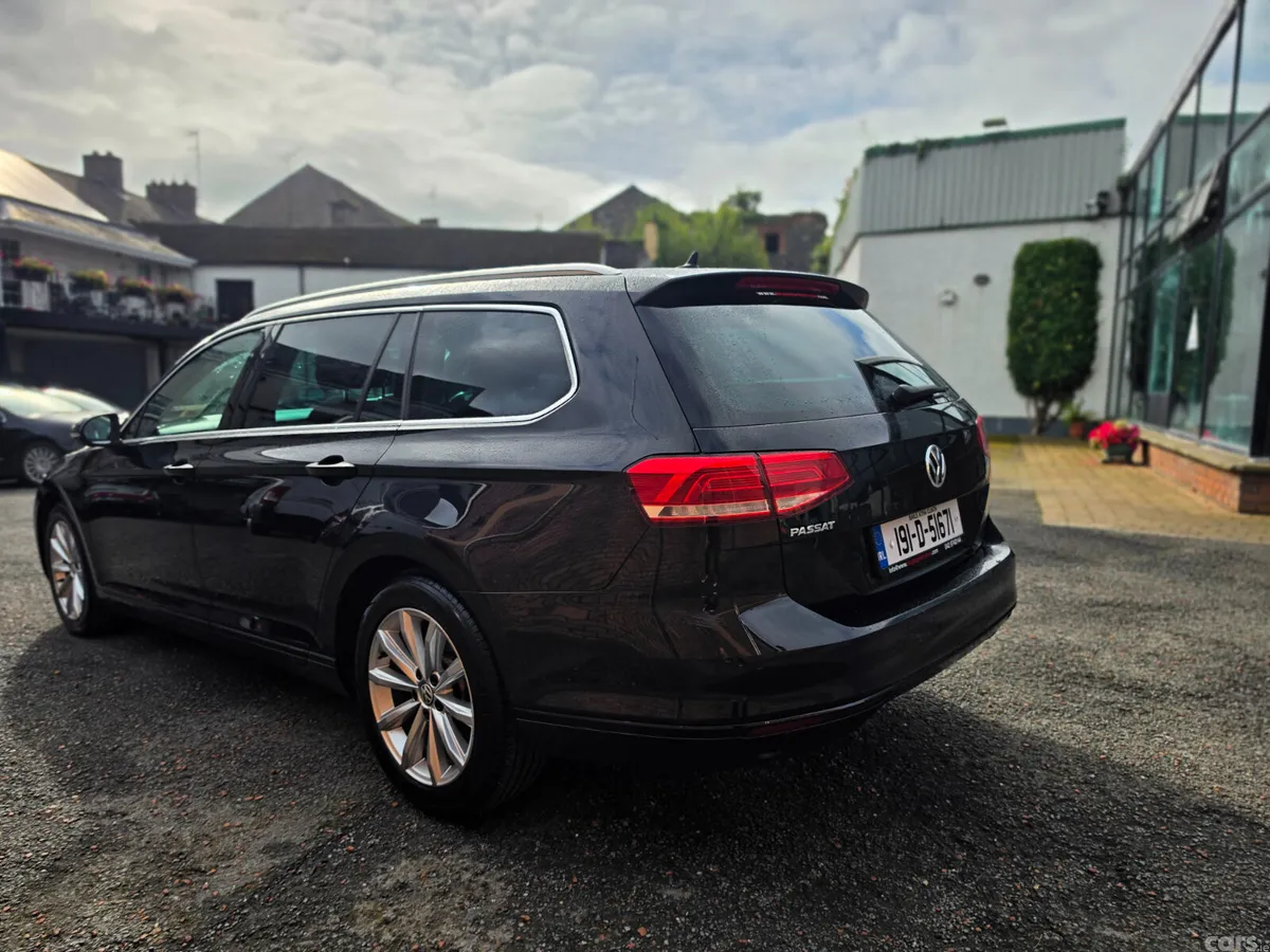 Volkswagen Passat Estate, Diesel, 2019, Black