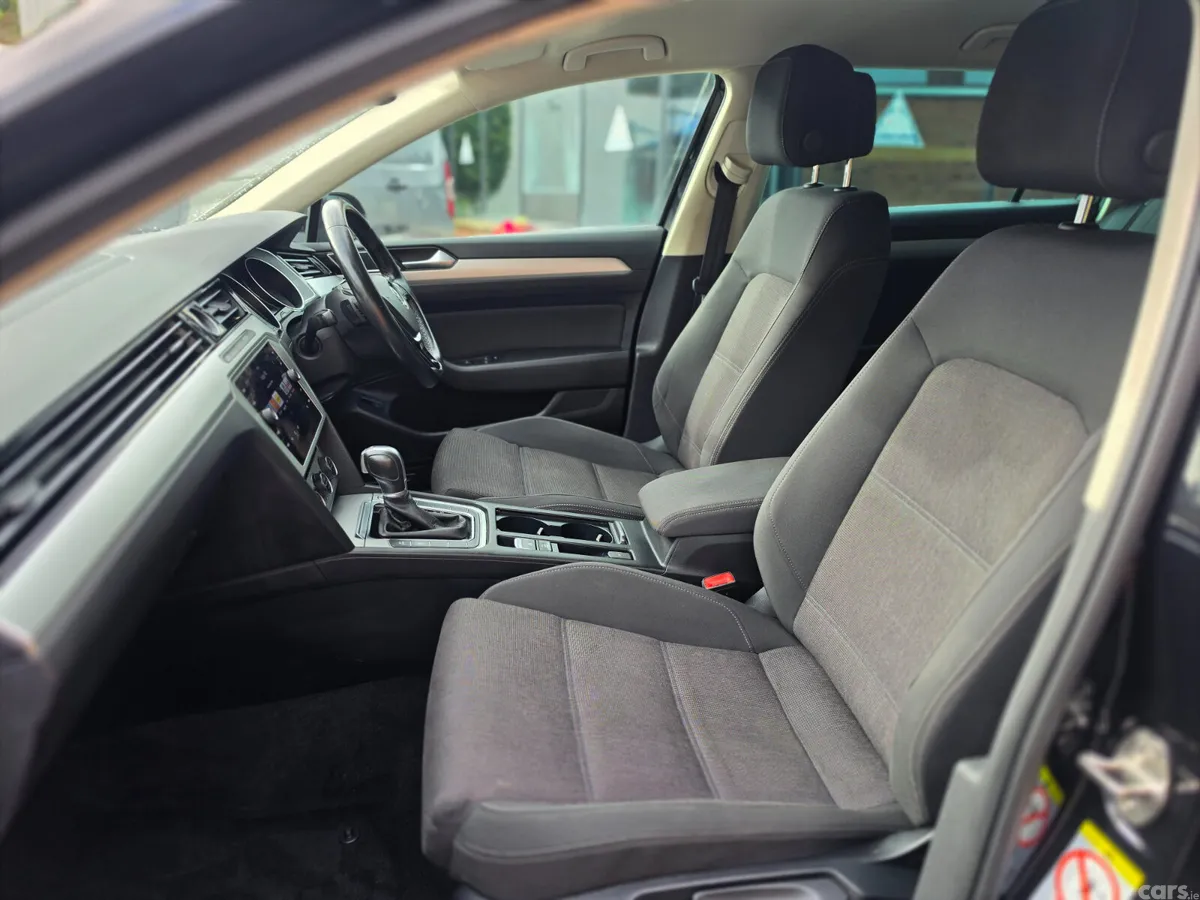 Volkswagen Passat Estate, Diesel, 2019, Black