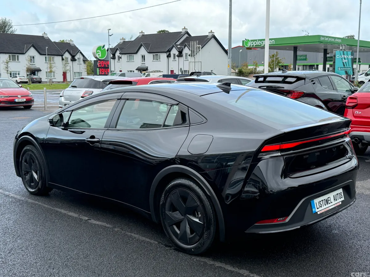 Toyota Prius Saloon, Petrol Hybrid, 2024, Black