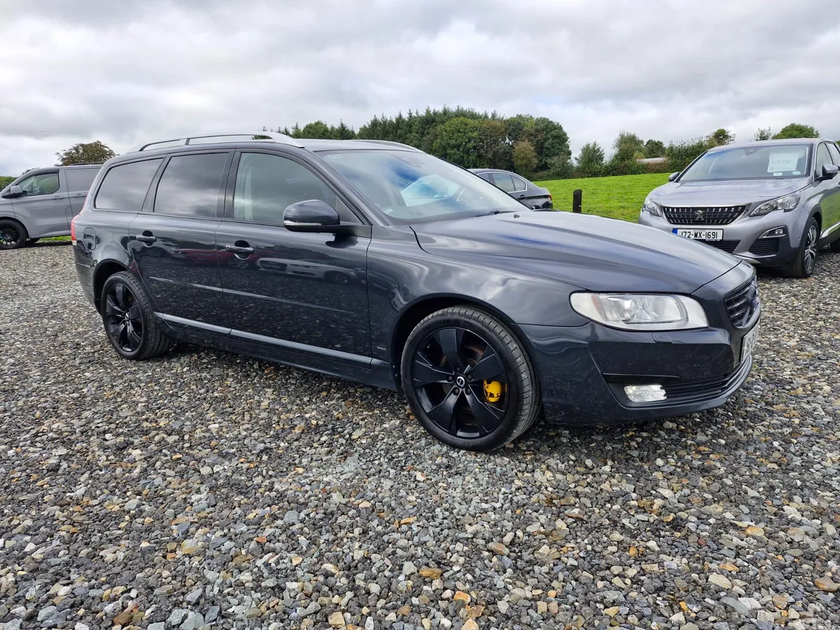 Volvo V70 Estate, Diesel, 2016, Grey