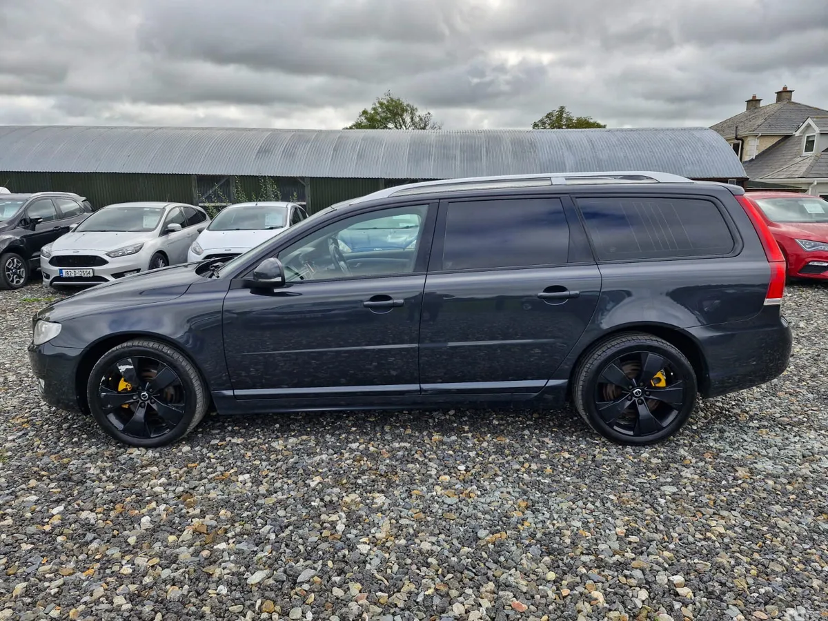 Volvo V70 Estate, Diesel, 2016, Grey