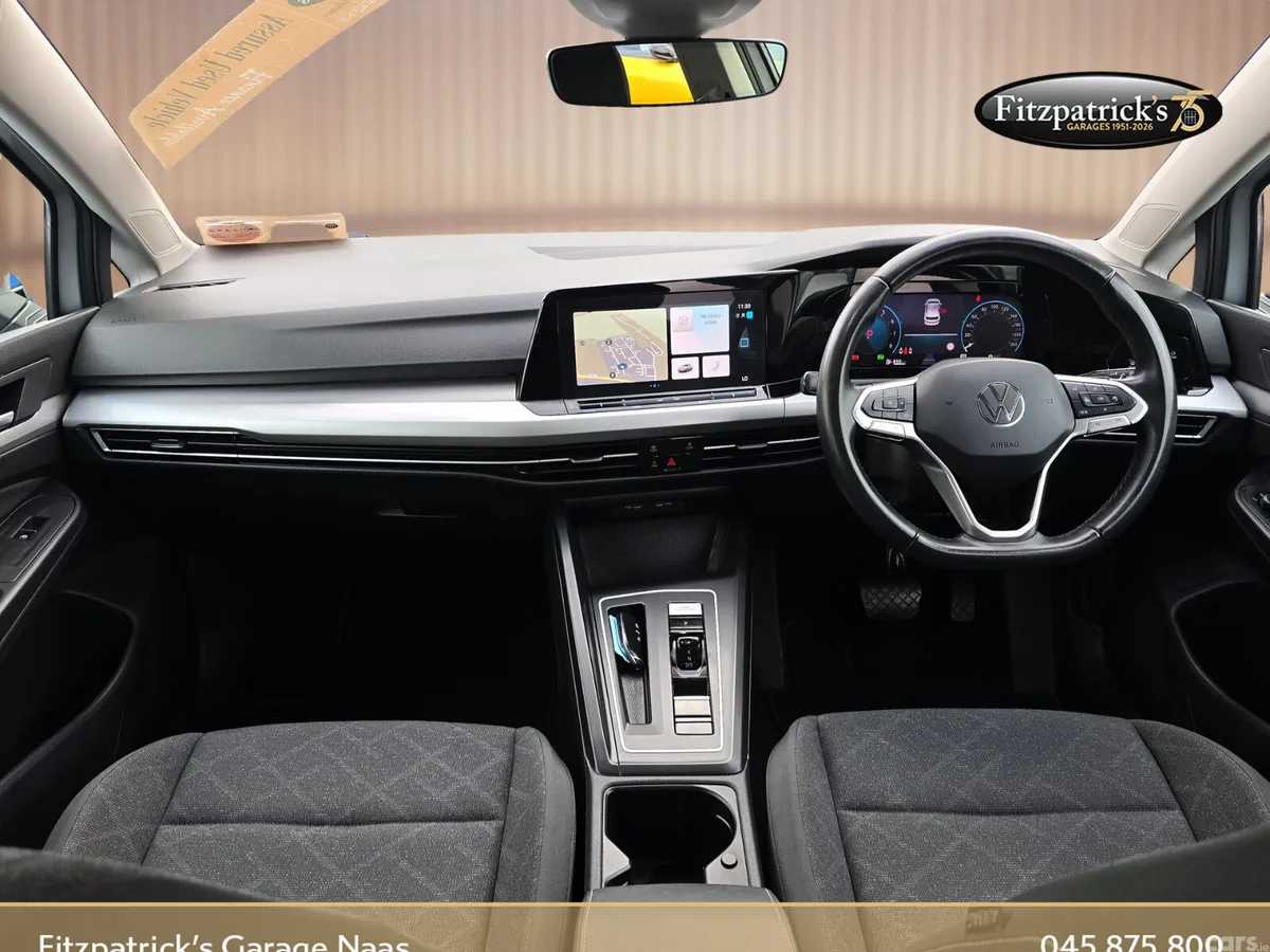 Volkswagen Golf Estate, Petrol, 2023, Grey
