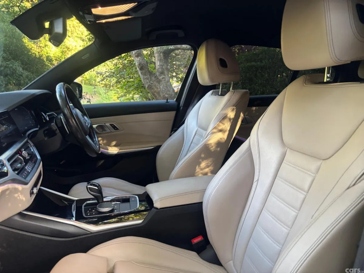 BMW 3-Series Saloon, Petrol Plug-in Hybrid, 2020, Blue