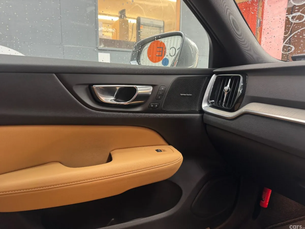 Volvo V60 Estate, Petrol Hybrid, 2020, Grey