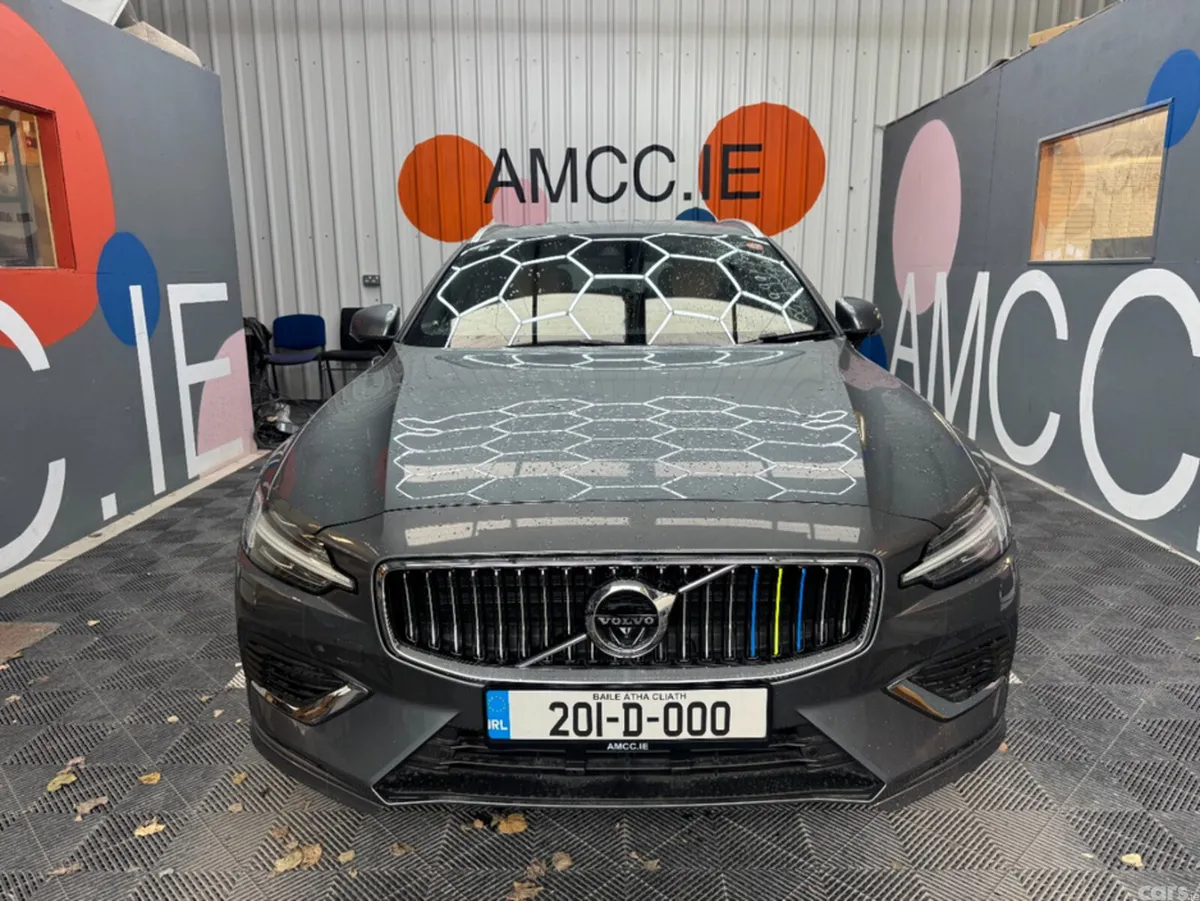 Volvo V60 Estate, Petrol Hybrid, 2020, Grey