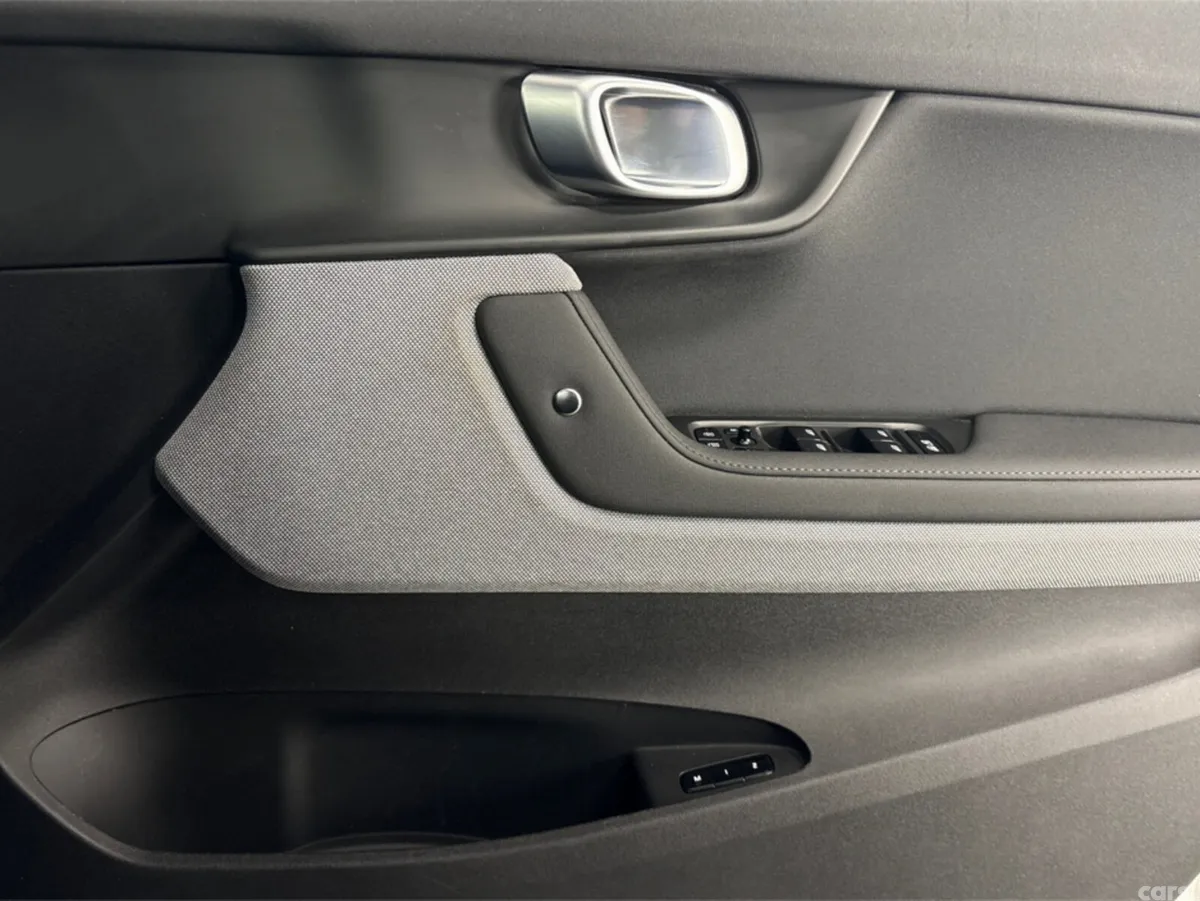 Polestar 2 Saloon, Electric, 2023, Silver