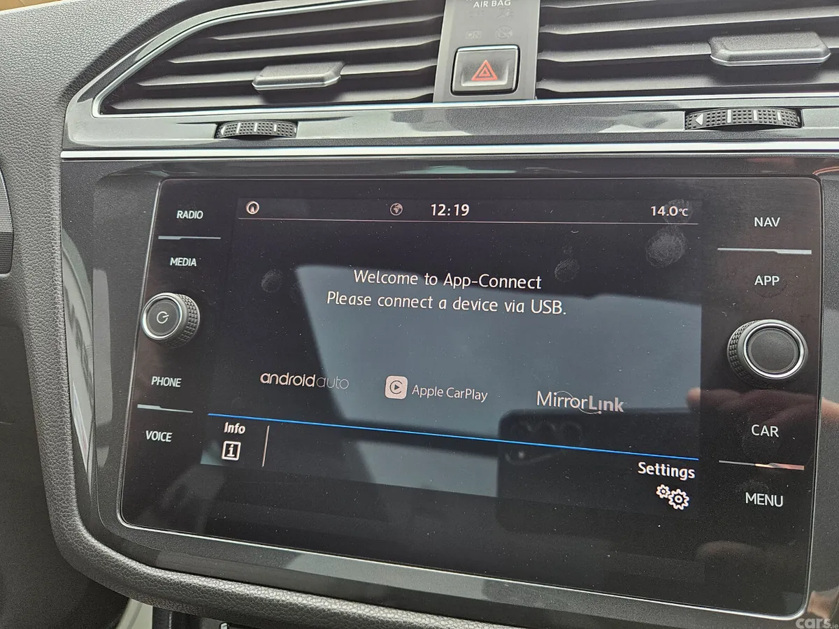 Volkswagen Tiguan SUV, Diesel, 2017, Grey