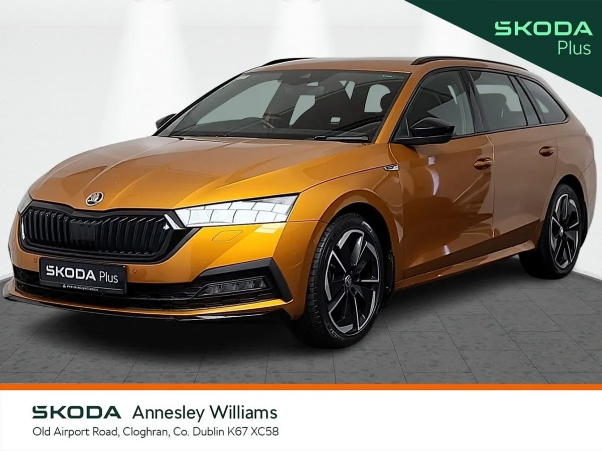 Skoda Octavia Estate, Petrol, 2024, Orange