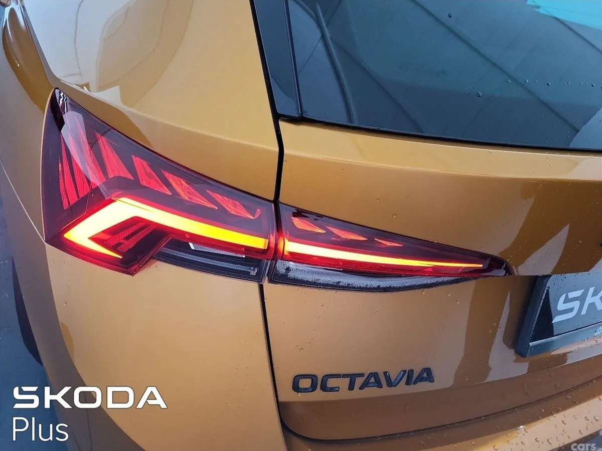 Skoda Octavia Estate, Petrol, 2024, Orange
