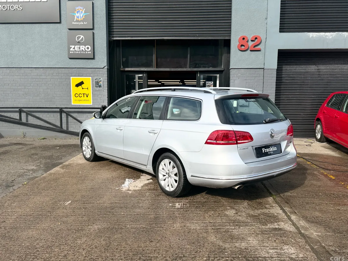 Volkswagen Passat Estate, Petrol, 2014, Silver