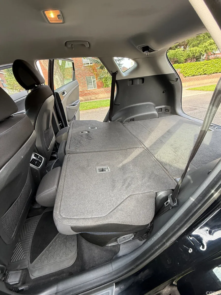 Hyundai Tucson SUV, Diesel, 2015, Black