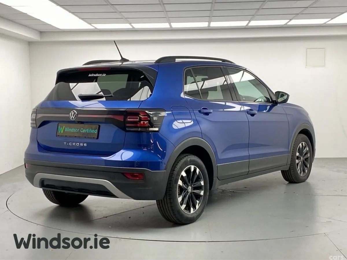 Volkswagen T-Cross Hatchback, Petrol, 2021, Blue