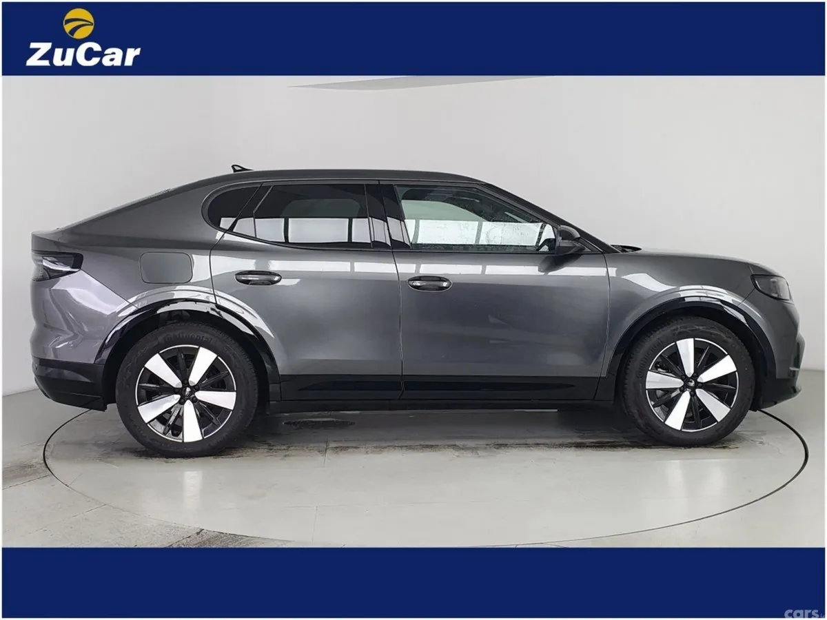 Ford Capri SUV, Electric, 2025, Grey