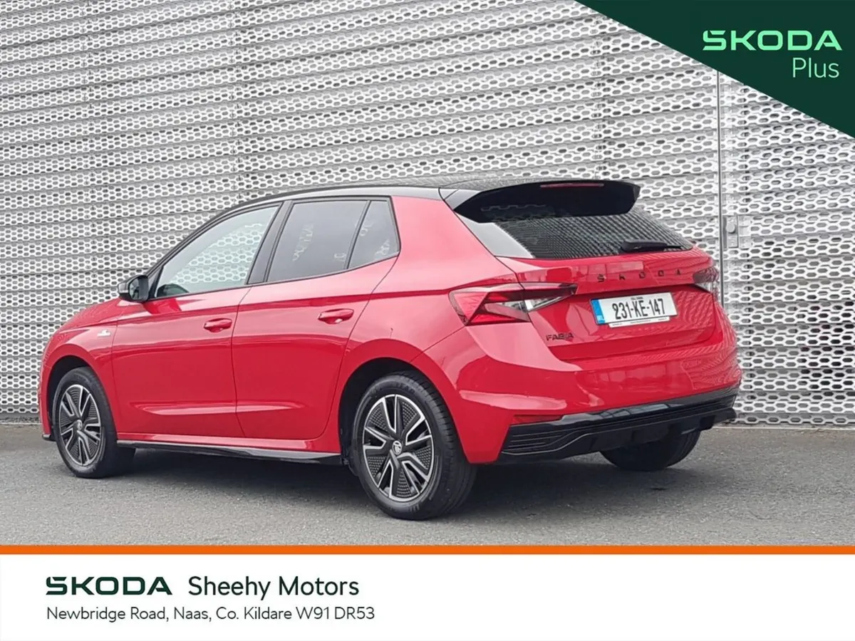 Skoda Fabia Hatchback, Petrol, 2023, Red