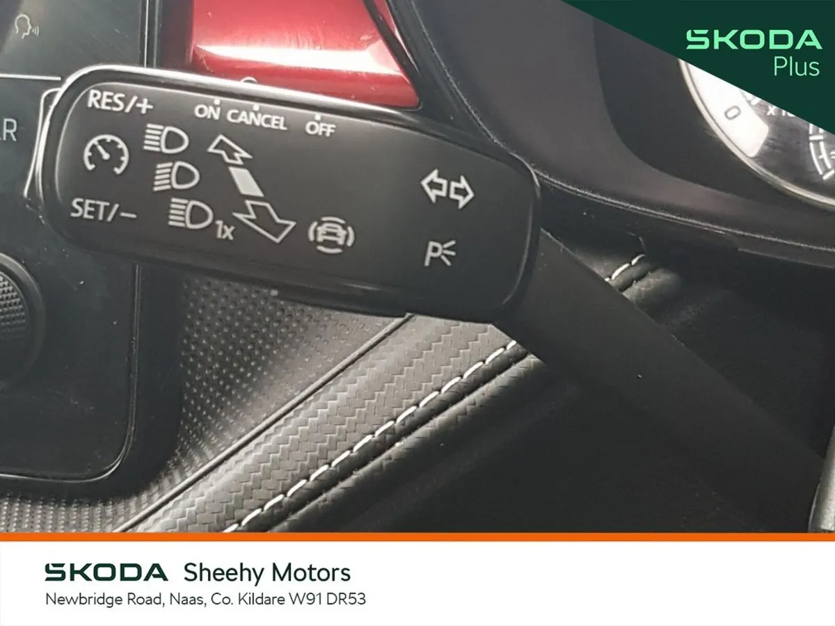 Skoda Fabia Hatchback, Petrol, 2023, Red
