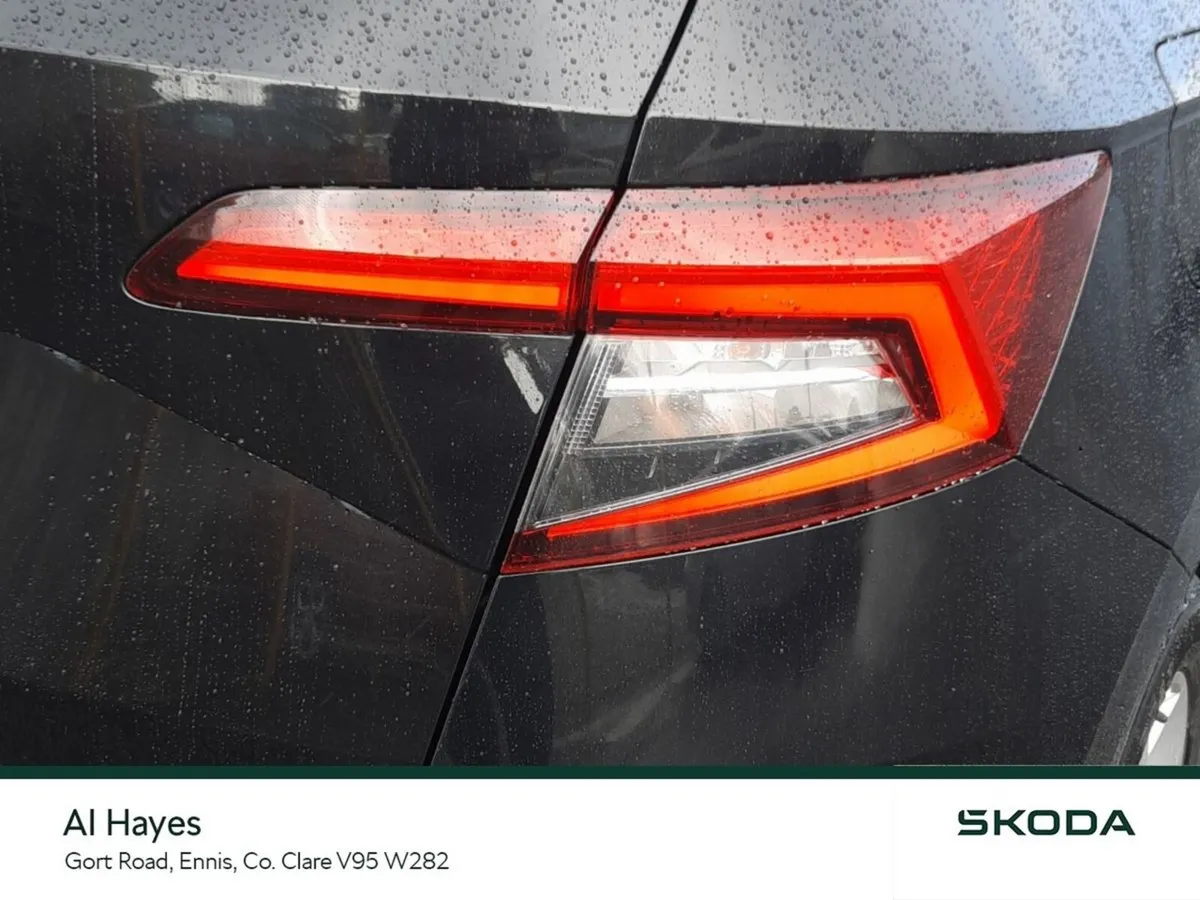 Skoda Karoq SUV, Diesel, 2021, Black
