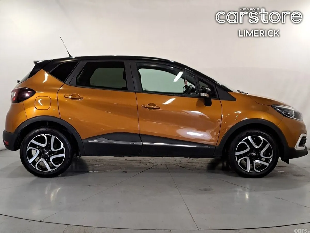 Renault Captur Hatchback, Diesel, 2019, Orange