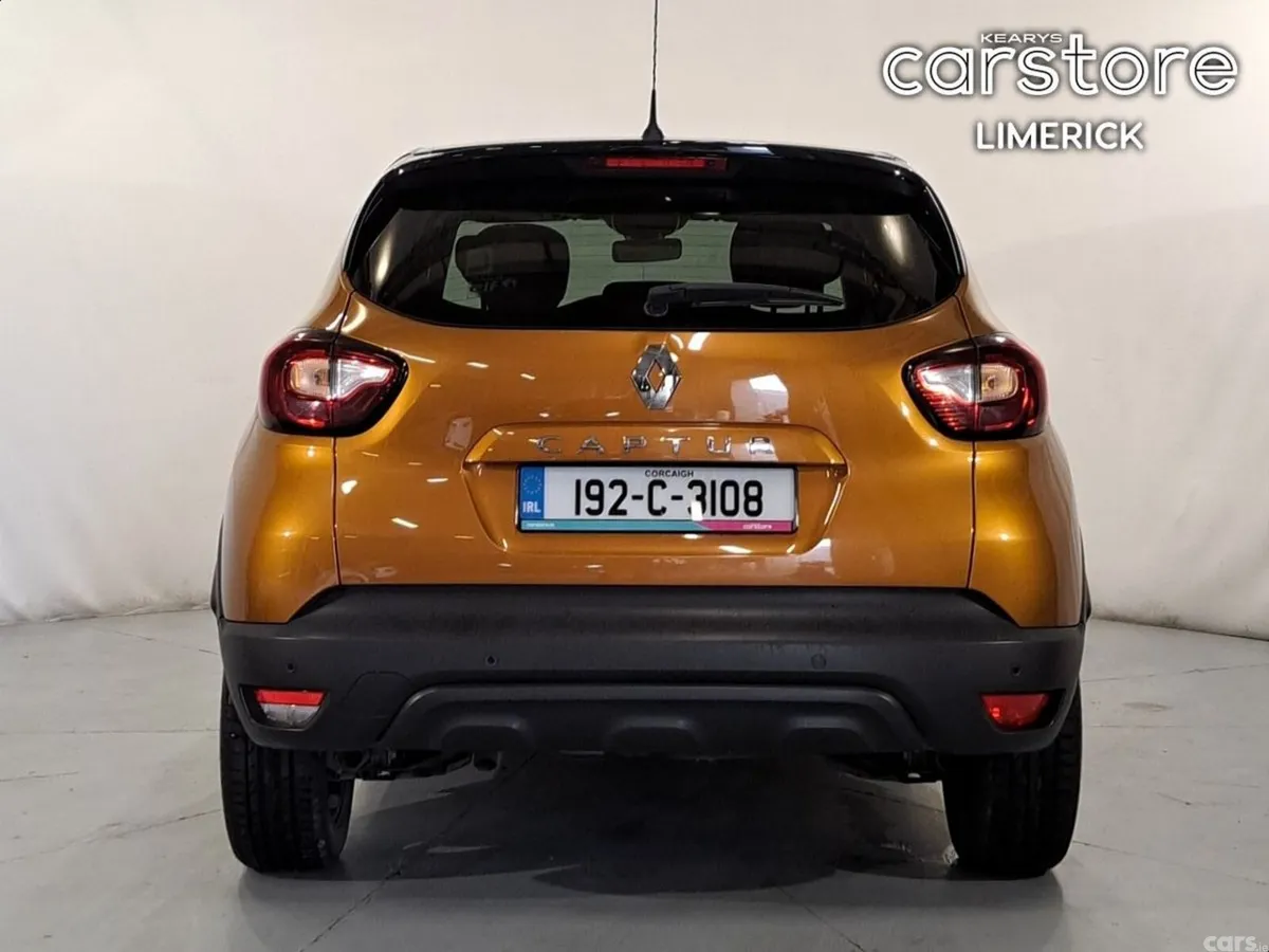 Renault Captur Hatchback, Diesel, 2019, Orange