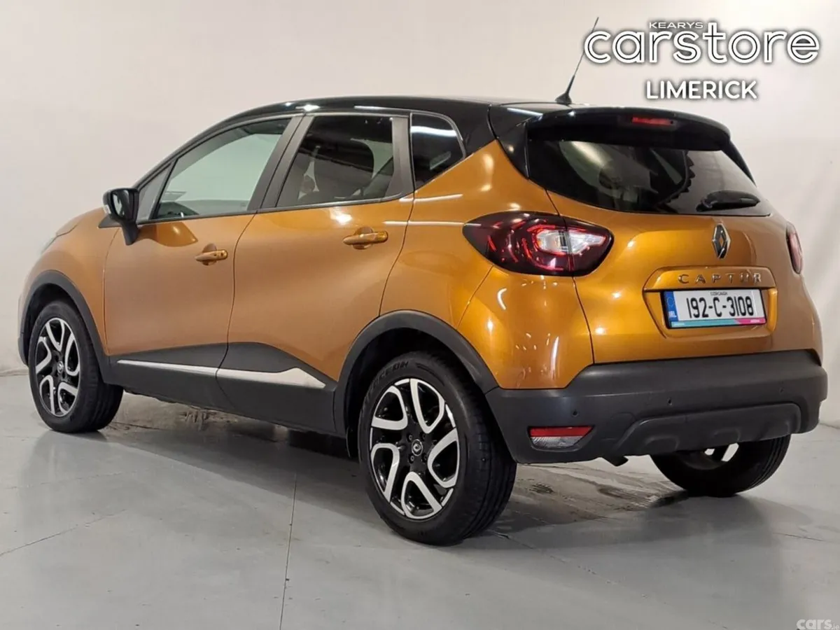 Renault Captur Hatchback, Diesel, 2019, Orange