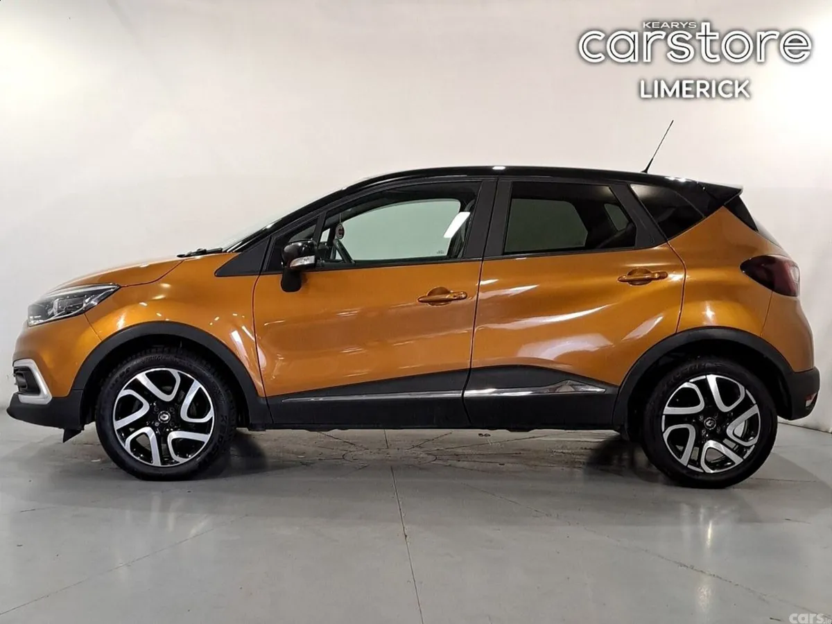 Renault Captur Hatchback, Diesel, 2019, Orange
