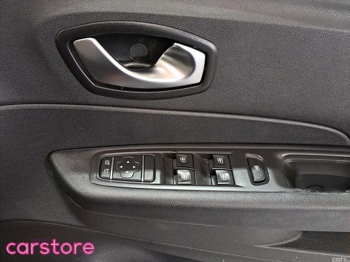 Renault Captur Hatchback, Diesel, 2019, Orange