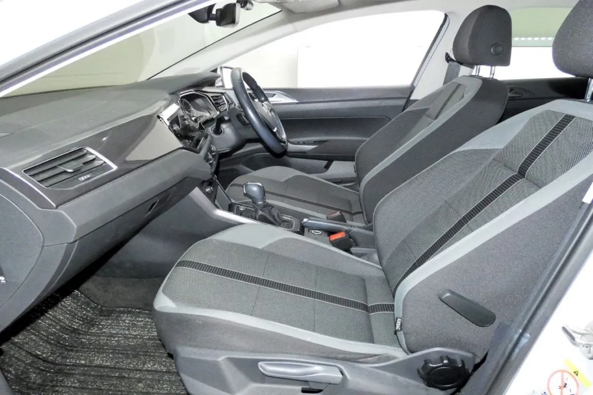 Volkswagen Polo Hatchback, Petrol, 2018, Grey