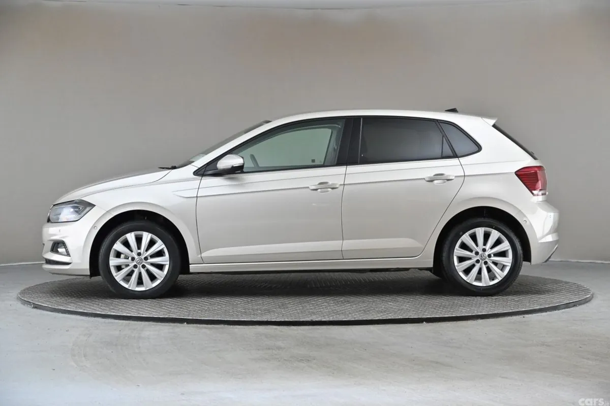 Volkswagen Polo Hatchback, Petrol, 2018, Grey