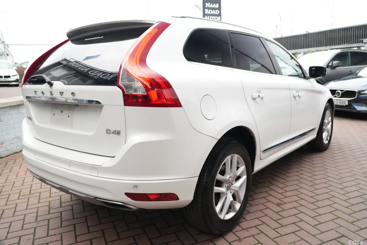 Volvo XC60 SUV, Diesel, 2017, White