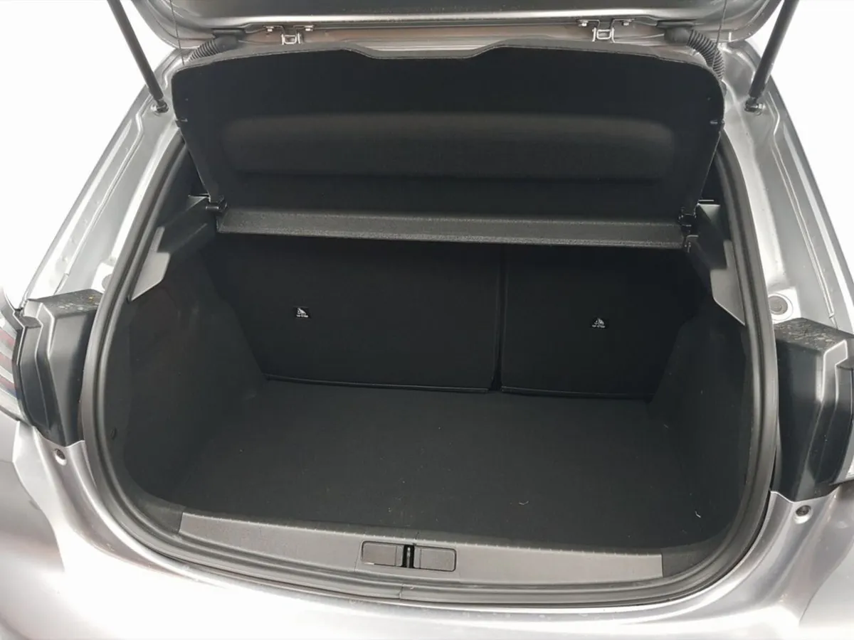 Peugeot 208 Hatchback, Petrol, 2026, Grey