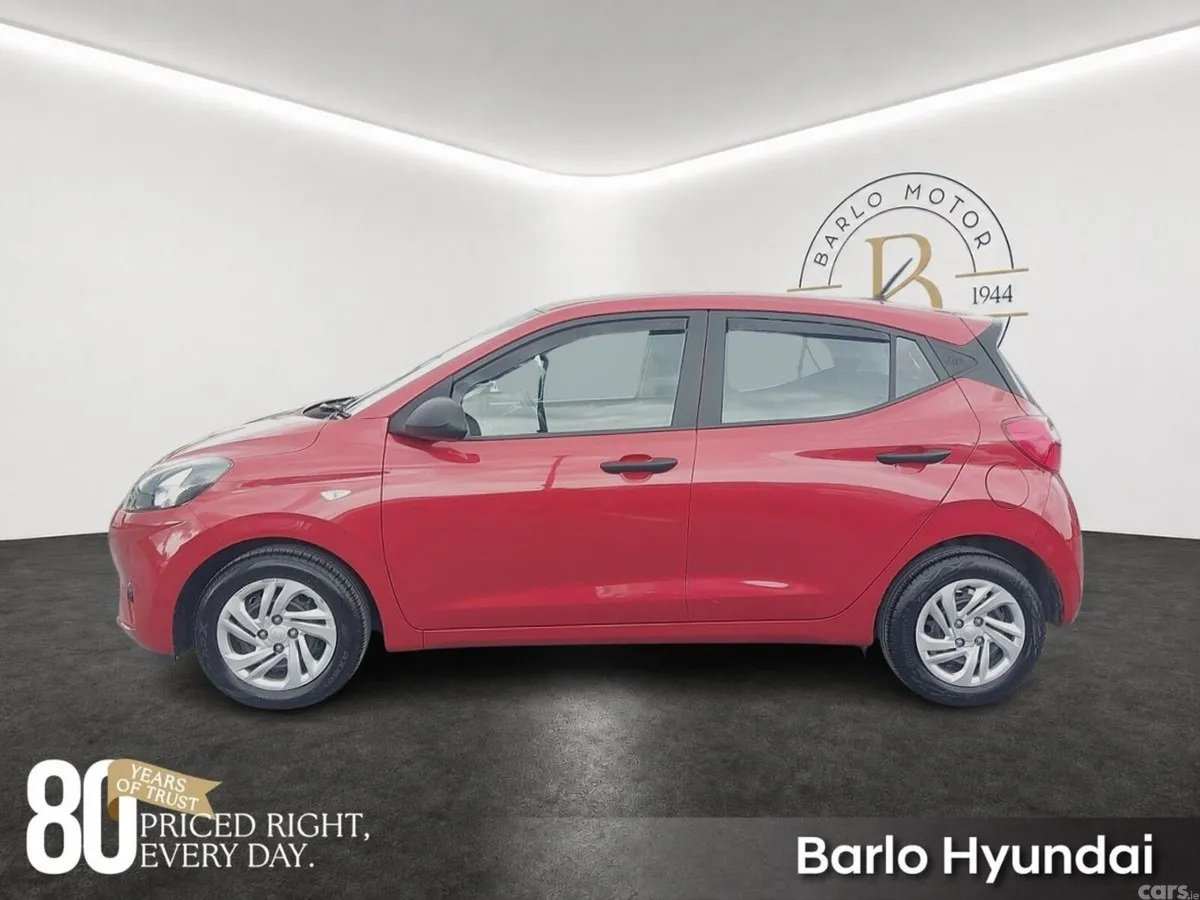 Hyundai i10 Hatchback, Petrol, 2024, Red