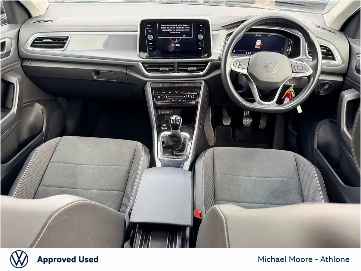 Volkswagen T-Roc SUV, Petrol, 2023, Blue