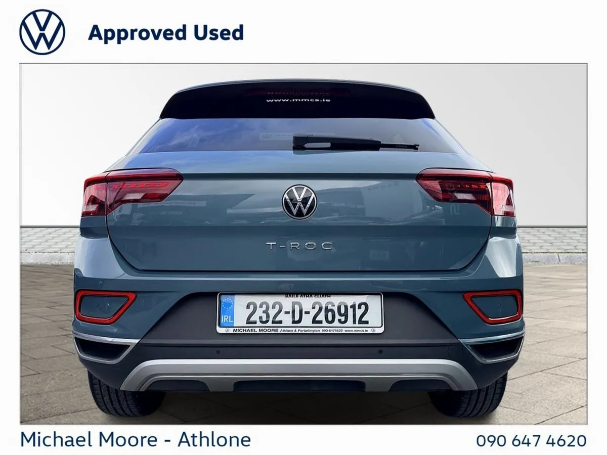 Volkswagen T-Roc SUV, Petrol, 2023, Blue