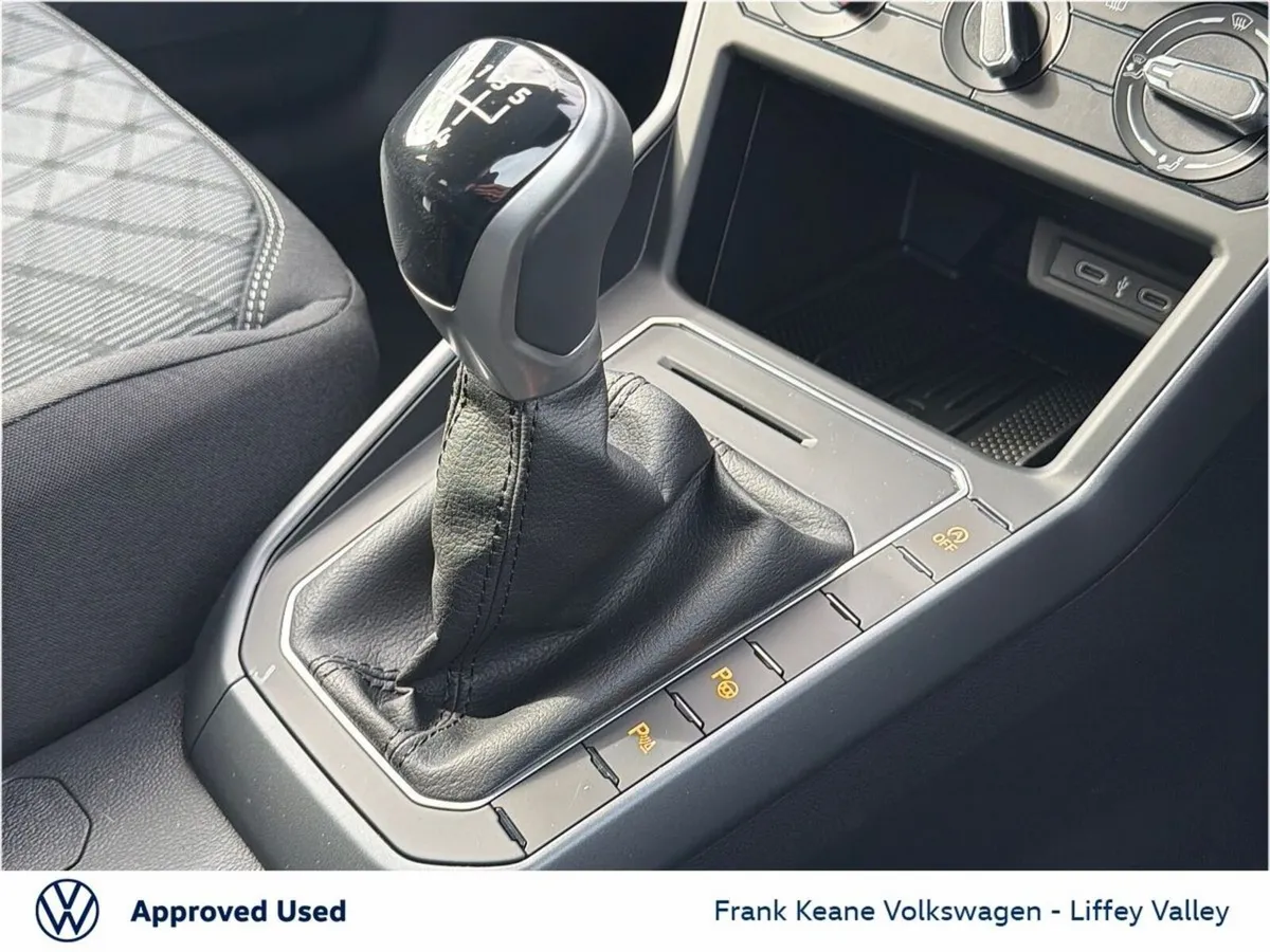 Volkswagen Polo Hatchback, Petrol, 2026, Black