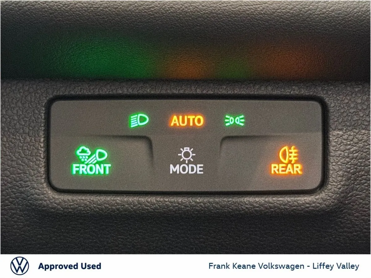 Volkswagen T-Roc SUV, Petrol, 2026, Blue
